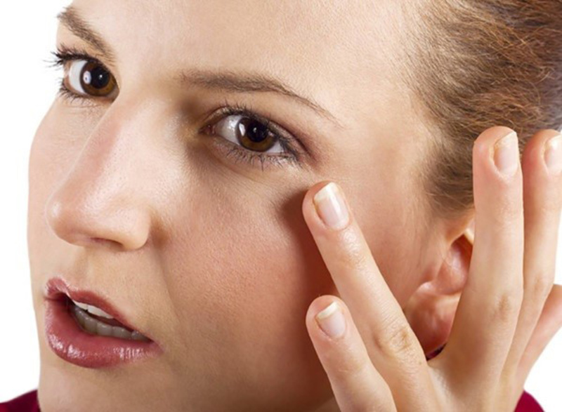 Botox Xóa Nhăn - Liệu Pháp Hồi Phục "Tuổi Trẻ" Của Làn Da 5 Tiêm botox xóa nhăn vùng khóe mắt (Nguồn: Internet)