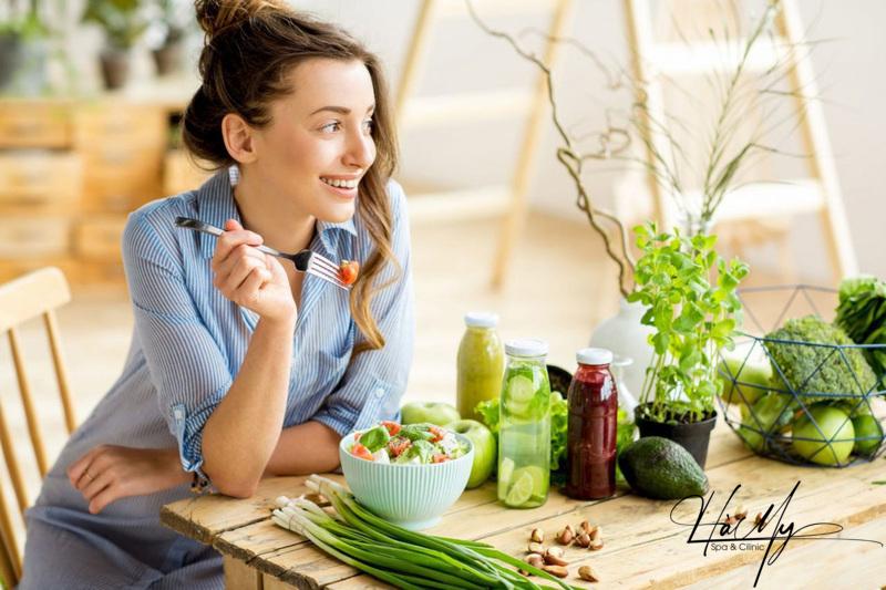 Mụn Ẩn Trị Hoài Không Hết Phải Làm Sao 6 Chế độ ăn uống lành mạnh giúp bạn kiểm soát mụn ẩn (Nguồn: Internet)