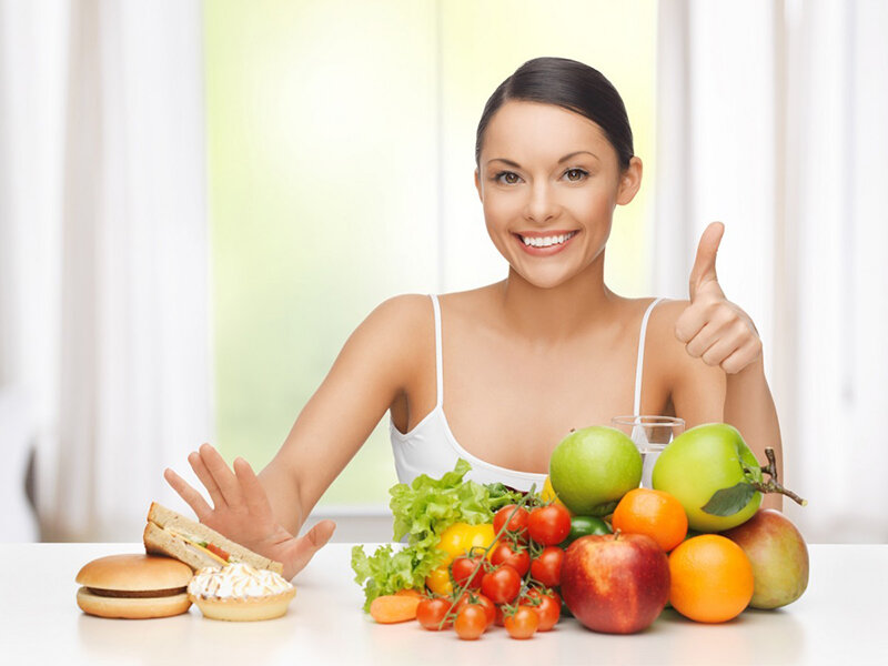 Bị Mụn Ẩn Mãi Không Khỏi? Đã Có Giải Pháp Hiệu Quả Ngay Tại Đây! 17 Chọn thực phẩm “xanh" thay vì thức ăn nhanh (Nguồn: Internet)