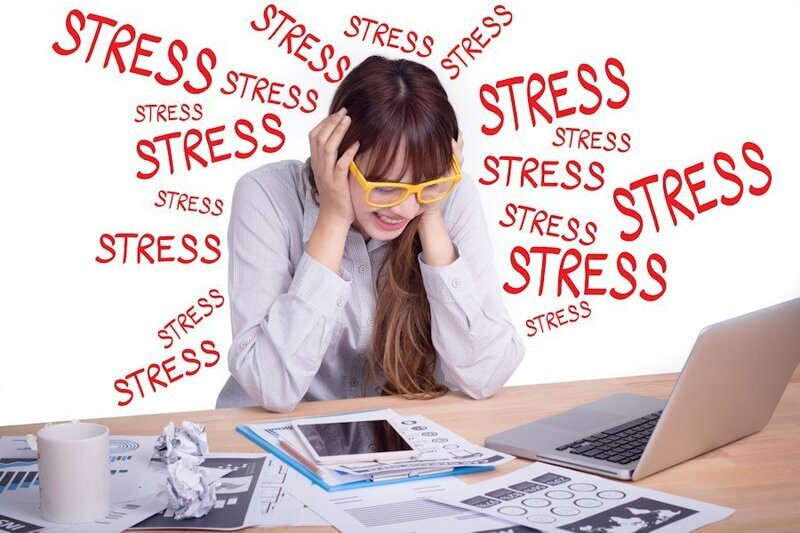 Cách Trị Mụn Bọc Sưng Đỏ Hiệu Quả: Hướng Dẫn A-Z 2024 12 Stress - vấn đề phổ biến xảy ra ở da mụn (Nguồn: Internet)