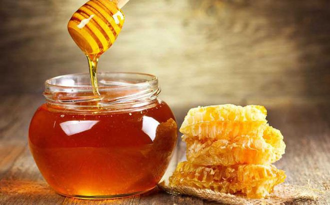 Mụn Li Ti Trên Mặt - Nỗi Ám Ảnh Không Của Riêng Ai 31 Phương pháp trị mụn li ti trên mặt bằng mật ong (Nguồn: Internet)